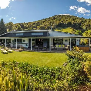 Lights Boutique Bed & Breakfast